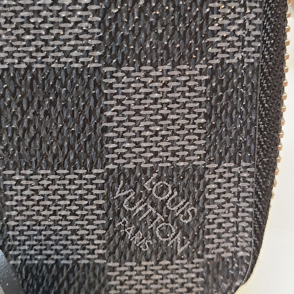 Louis Vuitton NWOT Damier Graphite Checkered Wallet Zip Around - Picture 5 of 15